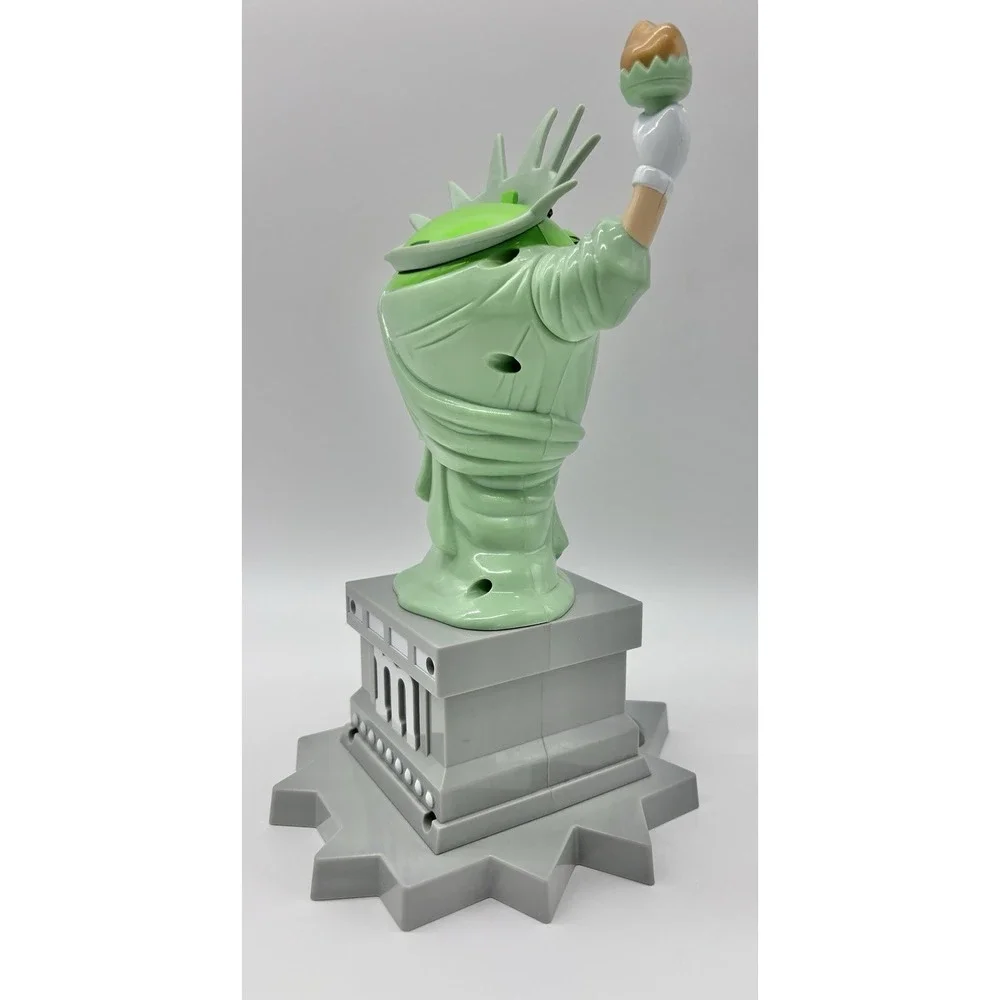 M's‎ Statue of Liberty Candy Dispenser Green Mars Inc Works